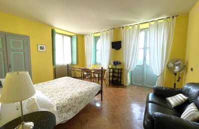 Historická vila na predaj Bee, Piemont, Spálňa