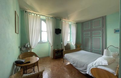 Historická vila na predaj Bee, Piemont, Spálňa
