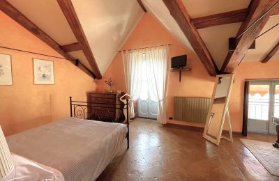 Historická vila na predaj Bee, Piemont, Spálňa