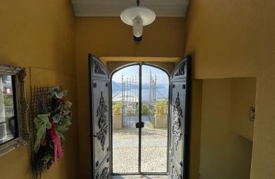 Historická vila na predaj Bee, Piemont, Vchod