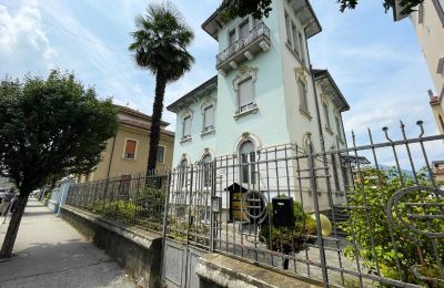 Apartmán v historickej budove na predaj Luino, Lombardsko, Obrázok 3/19
