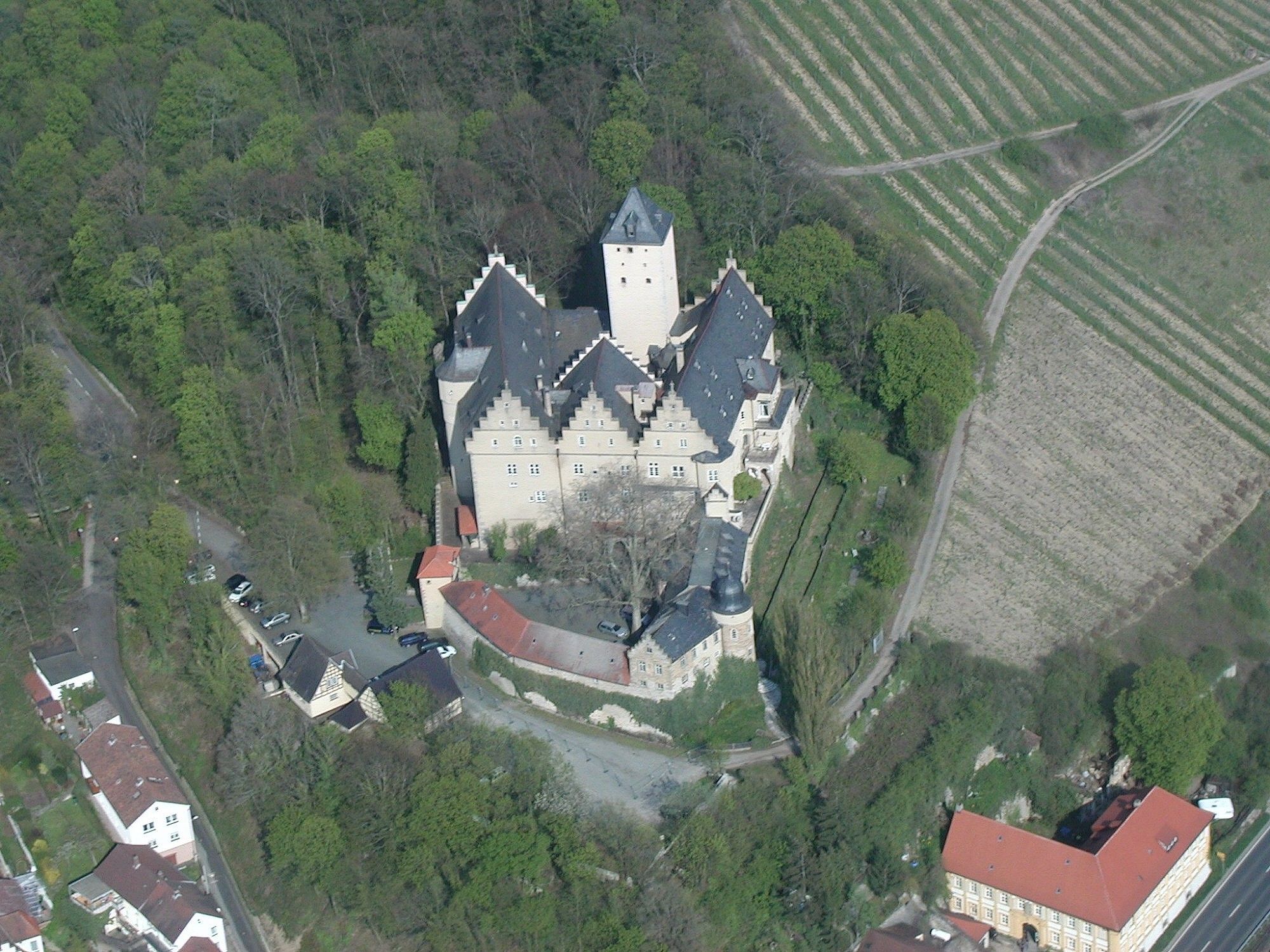 Fotky Hrad/Zámok s výhľadom na Mohan pri Schweinfurte