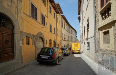 Apartmán v historickej budove na predaj Arezzo, Via Giuseppe Mazzini, Toscana, Obrázok 25/25