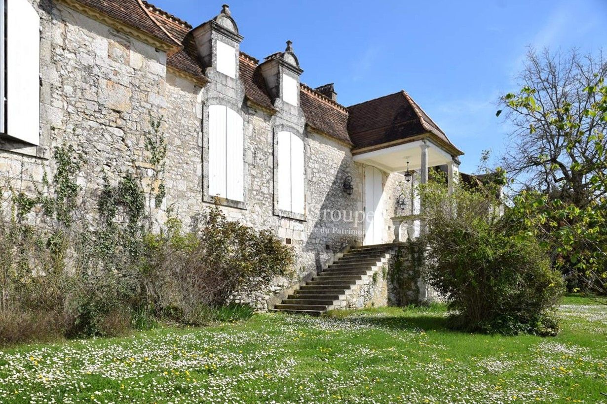 Fotky Statok s kaštieľom pri Monflanquine, 8,9 ha