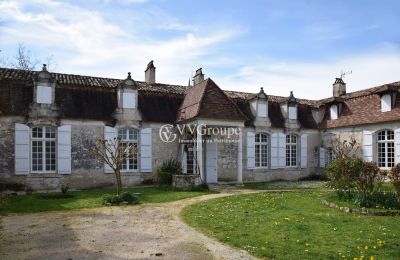 Zámok na predaj Monflanquin, Nouvelle-Aquitaine, Kúria/Panské sídlo