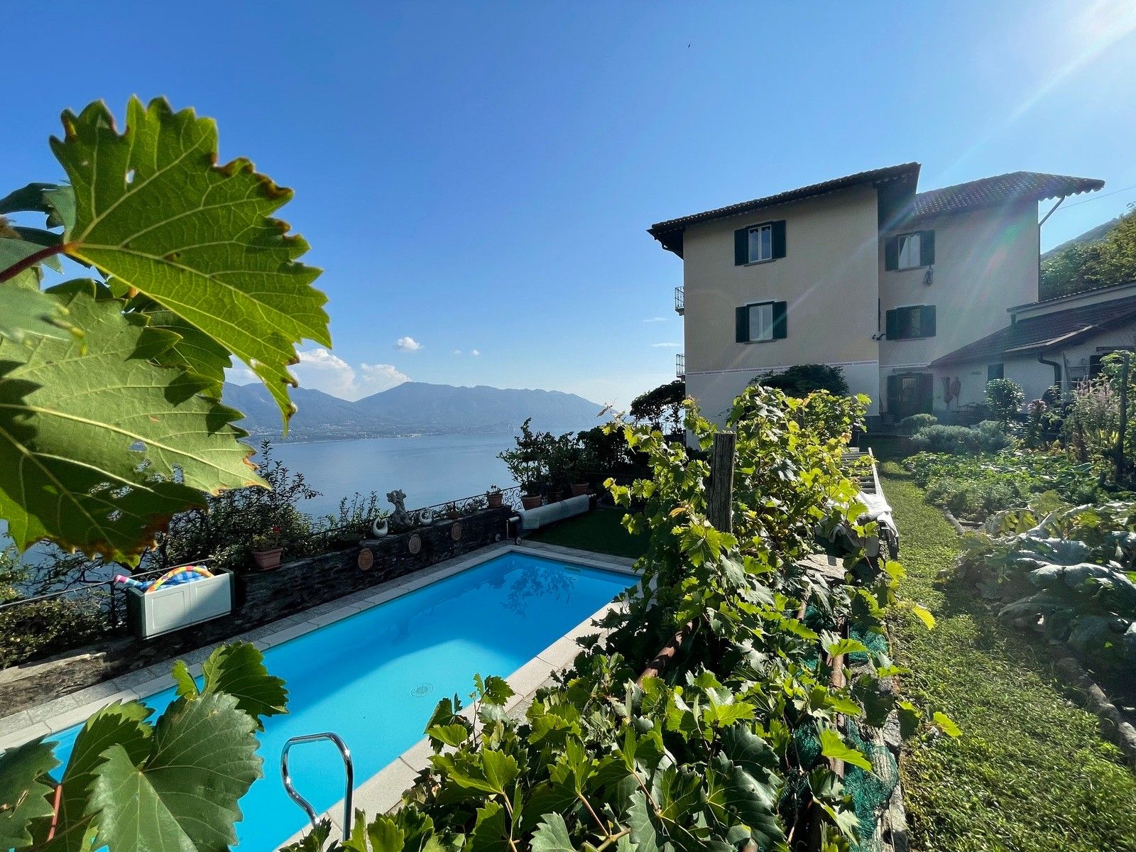 Fotky Vila s výhľadom na jazero v Cannero Riviera, jazero Maggiore
