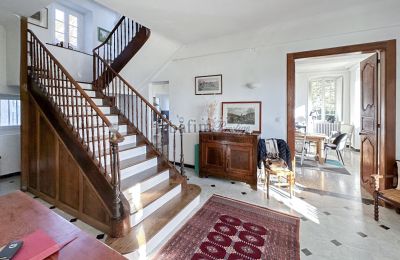 Kaštieľ na predaj Pau, Nouvelle-Aquitaine, Vstupná hala