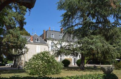 Kaštieľ Villeneuve-sur-Lot, Nouvelle-Aquitaine