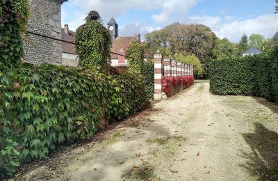 Zámok na predaj Burgundsko-Franche-Comté, Obrázok 2/14