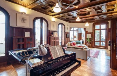 Apartmán v historickej budove na predaj Gera, Vollersdorfer Str. 56, Thüringen, Obývacia izba