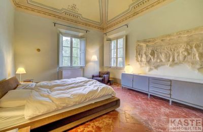 Historická vila na predaj Pisa, Toscana, Spálňa