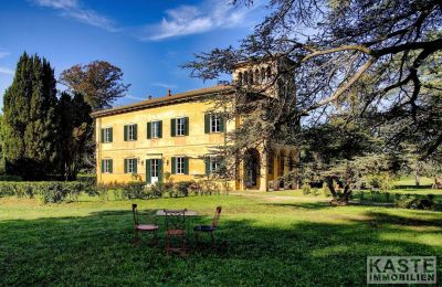 Historická vila na predaj Pisa, Toscana, Záhrada