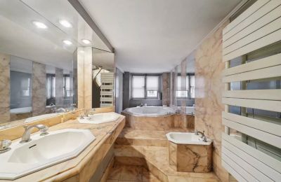 Apartmán v historickej budove na predaj Lyon, Lyon 2e Arrondissement, Ainay, Auvergne-Rhône-Alpes, Kúpeľňa