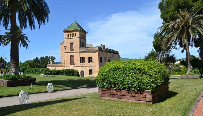 Zámok a vinárstvo pri Barcelone