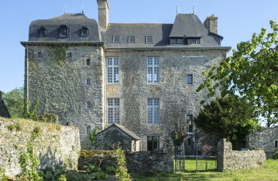 Kaštieľ na predaj Pléneuf-Val-André, Le Tertre Rogon, Bretagne, Pohľad zo zadnej strany