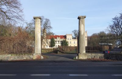 Zámok na predaj Gościeszyn, Pałac w Gościeszynie, Veľkopoľsko, Prístup