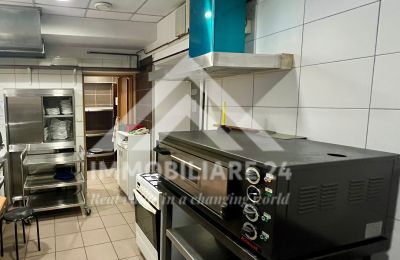 Historická vila na predaj Radomsko, Kolejowa  2, województwo łódzkie, Kuchyňa