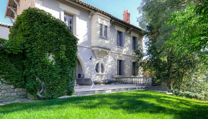 Historická vila na predaj Uzès, Occitanie,  Francúzsko