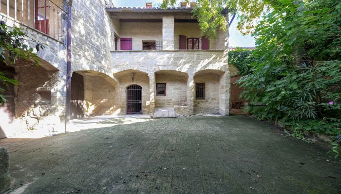 Historický objekt na predaj Uzès, Occitanie,  Francúzsko