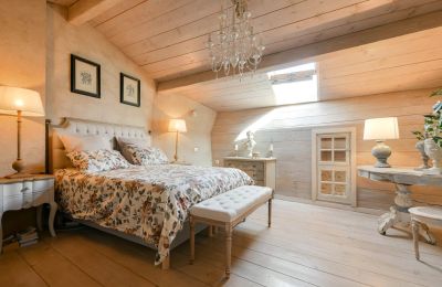 Historiskt hem till salu Uzès, Occitanie, Bild 16/27