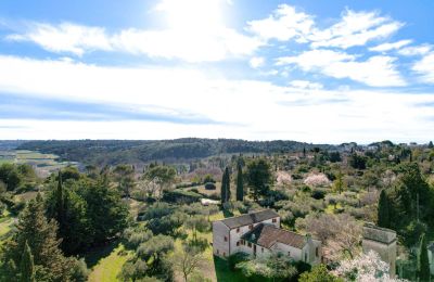 Vidiecky dom na predaj Uzès, Occitanie, Okolie nehnuteľnosti