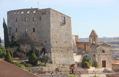 Hrad na predaj Granyanella, ASSUMPCIO 4, Katalánsko, Castillo y Iglesia
