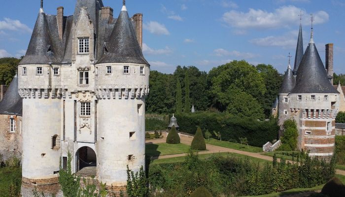 Zámok na predaj Chartres, Centre-Val de Loire,  Francúzsko