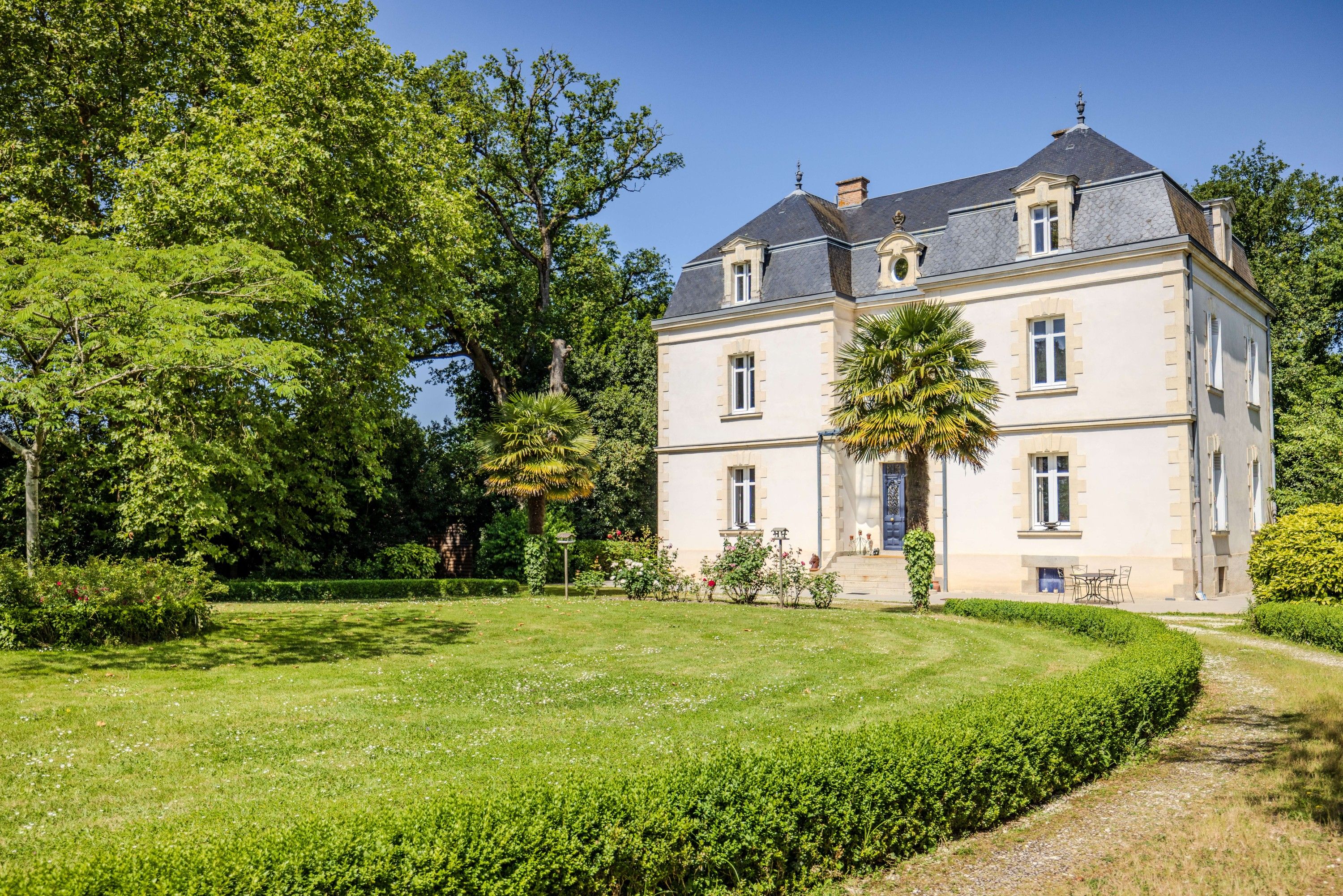 Fotky Pays de la Loire: slott i Vest-Frankrike, 30 minutter til stranden