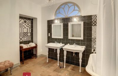 Zámok na predaj 31000 Toulouse, Occitanie, Kúpeľňa