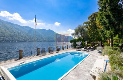 Historická vila na predaj Moltrasio, Lombardsko, Bazén