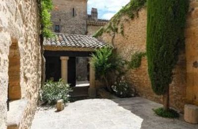 Historická nehnuteľnosť na predaj Vers-Pont-du-Gard, Occitanie, Obrázok 16/31