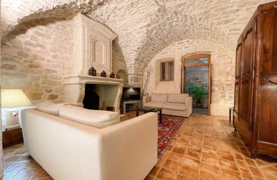 Historická nehnuteľnosť na predaj Vers-Pont-du-Gard, Occitanie, Obrázok 5/31