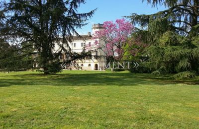 Kaštieľ na predaj Saint-Sulpice-la-Pointe, Occitanie, Zámocký park