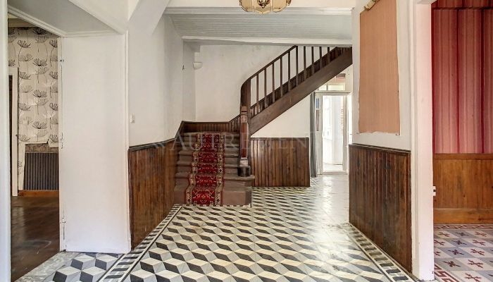 Historický objekt na predaj Bessières, Occitanie,  Francúzsko