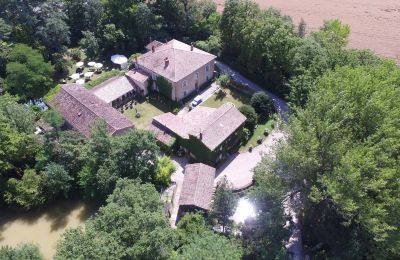 Kaštieľ na predaj Occitanie, Fotografia Drona