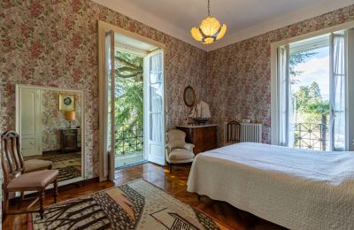 Historická vila na predaj Longone al Segrino, Lombardsko, Spálňa