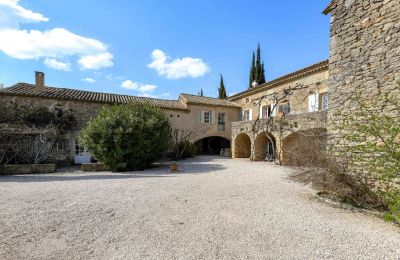 Kaštieľ na predaj Cavillargues, Occitanie, Obrázok 2/17