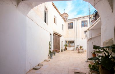 Mestský palác na predaj Chinchilla de Monte-Aragón, Calle Doctor Daudén  2, Castilla-La Mancha, cars entrance, garage and patio