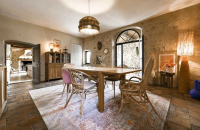 Historický objekt na predaj Uzès, Occitanie, Jedáleň
