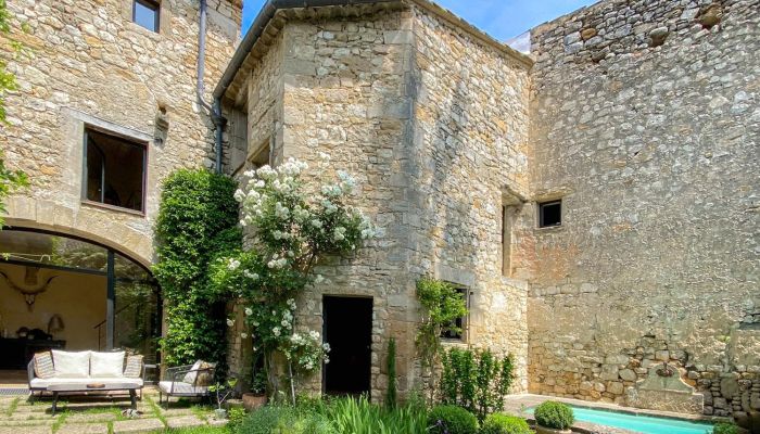 Historický objekt na predaj Uzès, Occitanie,  Francúzsko