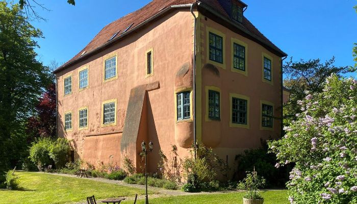 Hrad na predaj 18513 Glewitz, Mecklenburg-Vorpommern,  Nemecko