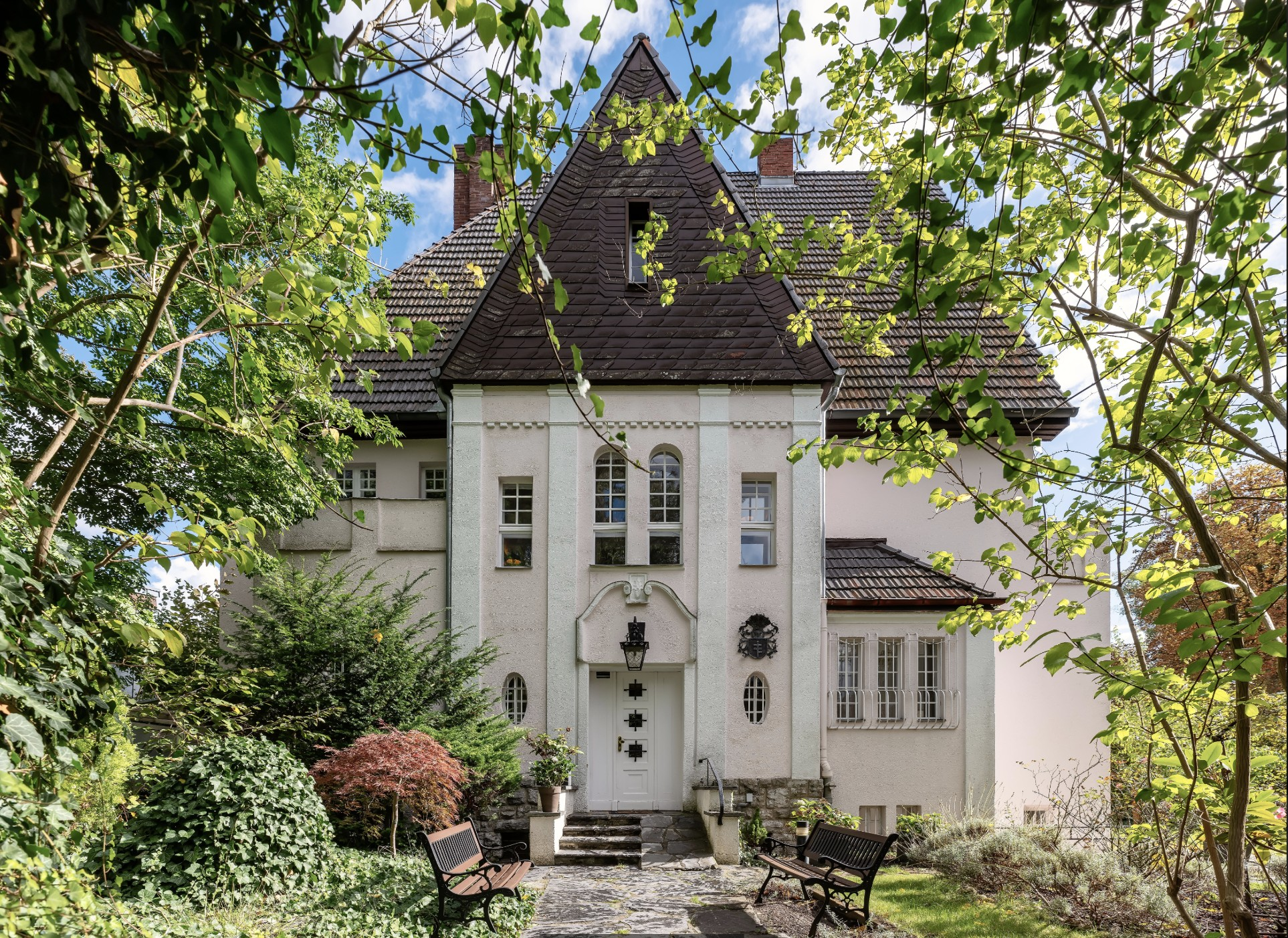 Fotky Historická vila v berlínskej štvrti Frohnau s veľkou záhradou
