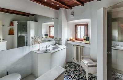 Hrad na predaj Vicchio, Toscana, Kúpeľňa