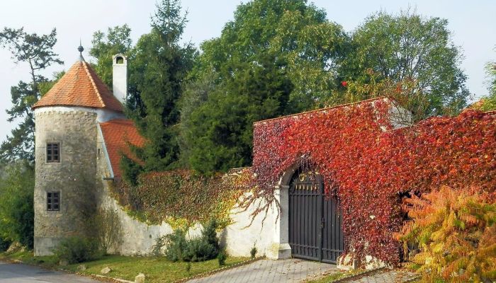 Kaštieľ na predaj Trnavský kraj, okres Hlohovec, Koplotovce,  Slovensko