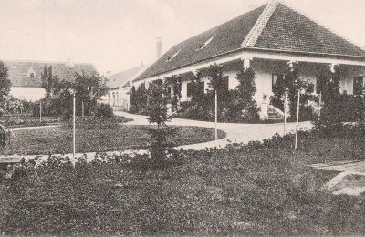 Kaštieľ na predaj Koplotovce,  kaštieľ, Trnavský kraj, Historický pohľad- vedľajšia kúria