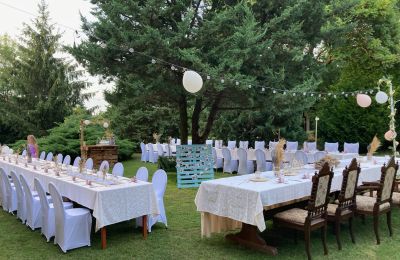 Kaštieľ na predaj Koplotovce,  kaštieľ, Trnavský kraj, Nádvorie - svadba