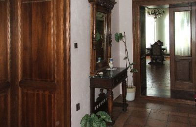 Kaštieľ na predaj Koplotovce,  kaštieľ, Trnavský kraj, Interier vstupná chodba