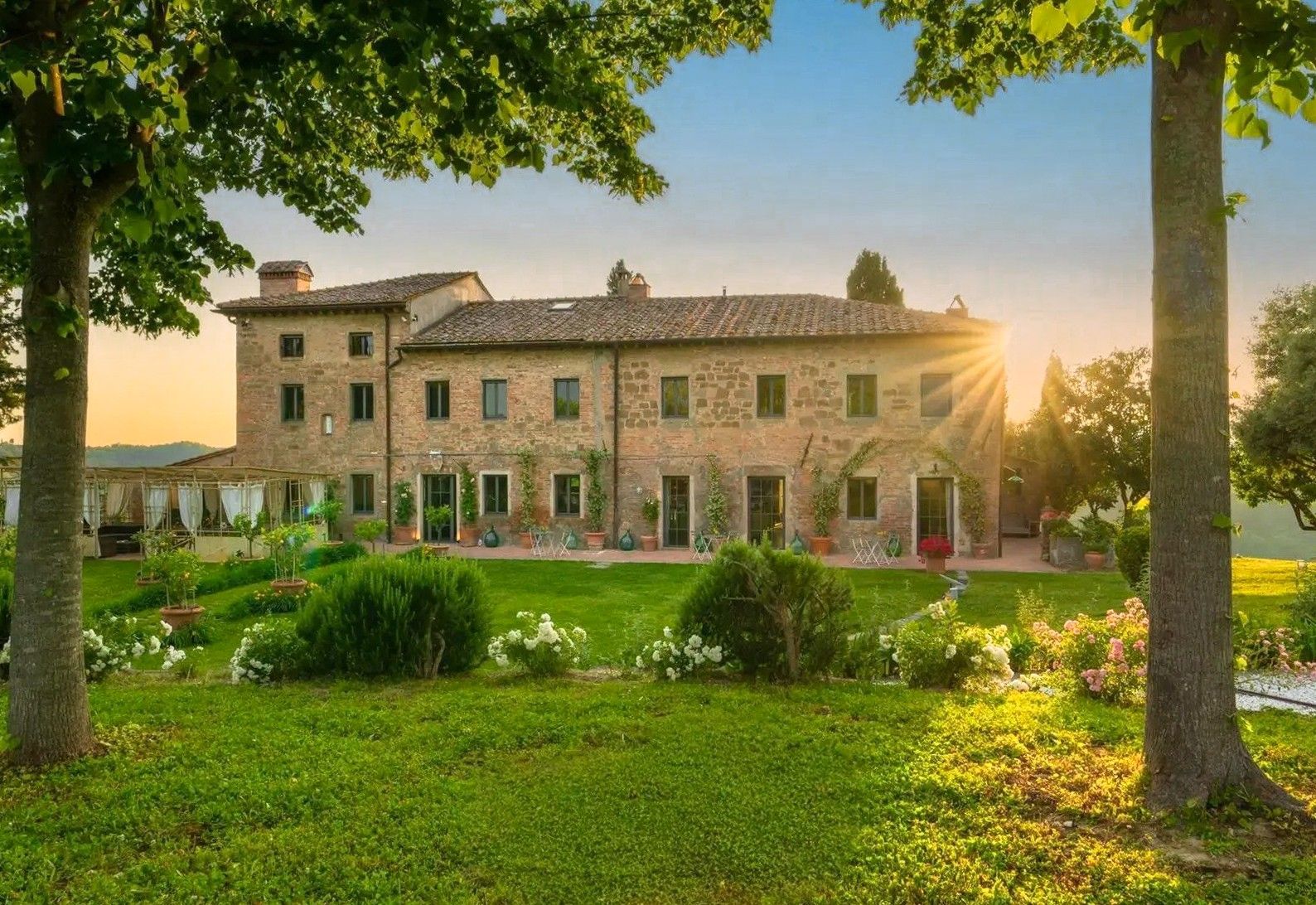 Fotky Biodynamické vidiecke sídlo pri Pise a Florencii – udržateľná investícia v Toskánsku
