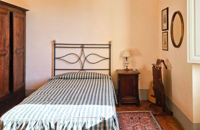 Historická vila na predaj Montecalvoli, Toscana, Hosťovská izba