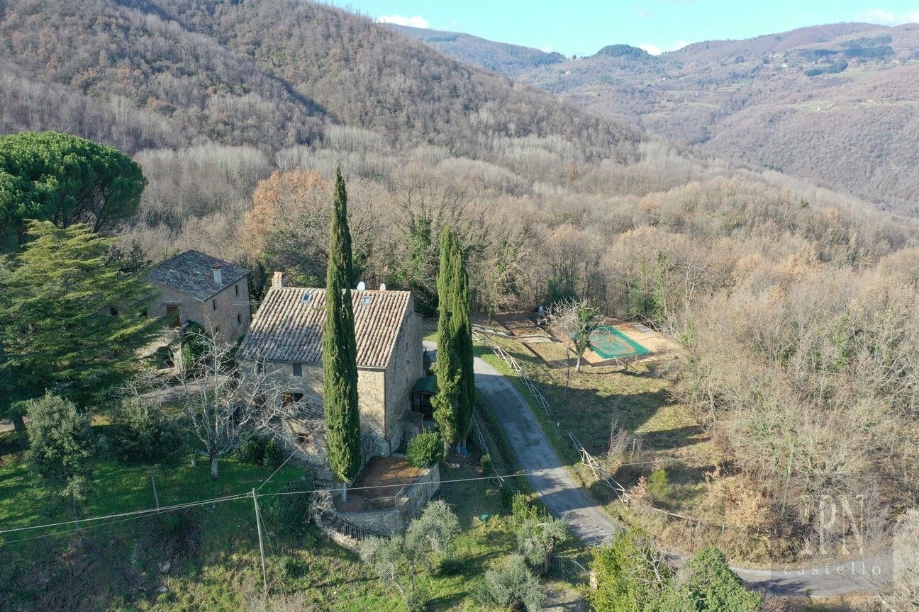 Fotky Falzano - Farmhouse in Cortona